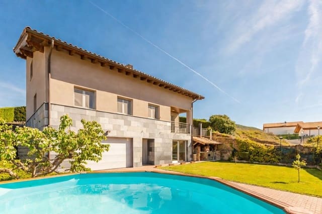 6 makuuhuone Huvila myytävänä paikassa Aibar mukana 
autotalli - 450 000 € (Ref: 9794315)