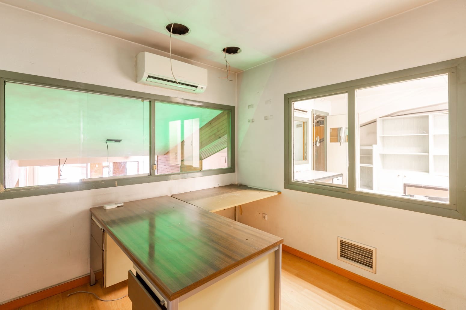 Commercial for sale in Pamplona / Iruna - € 220,000 (Ref: 9794316)