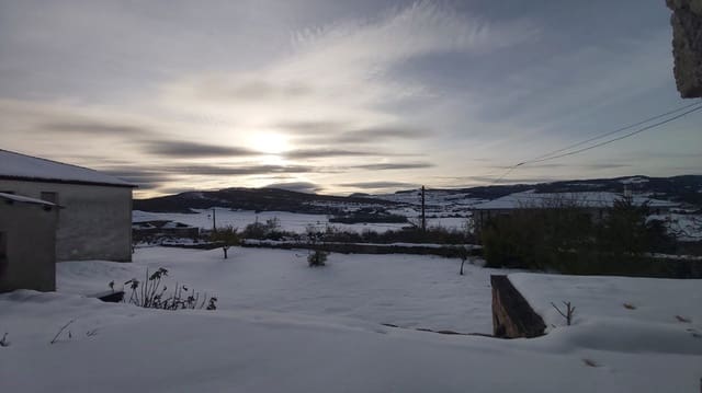 Villa for sale in Goñi, Goñi - € 66,000 (Ref: 9796503)