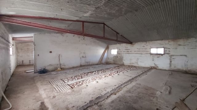 Villa for sale in Goñi, Goñi - € 66,000 (Ref: 9796503)