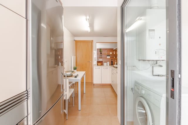 3 makuuhuone Asunto myytävänä paikassa Artica, Berrioplano mukana 
autotalli - 290 000 € (Ref: 9796504)