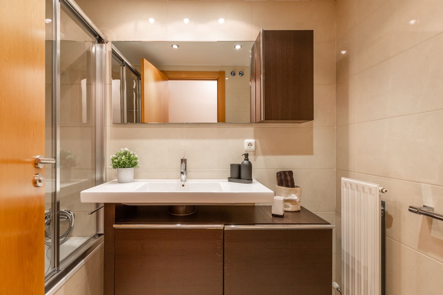 3 makuuhuone Asunto myytävänä paikassa Artica mukana 
autotalli - 290 000 € (Ref: 9796504)