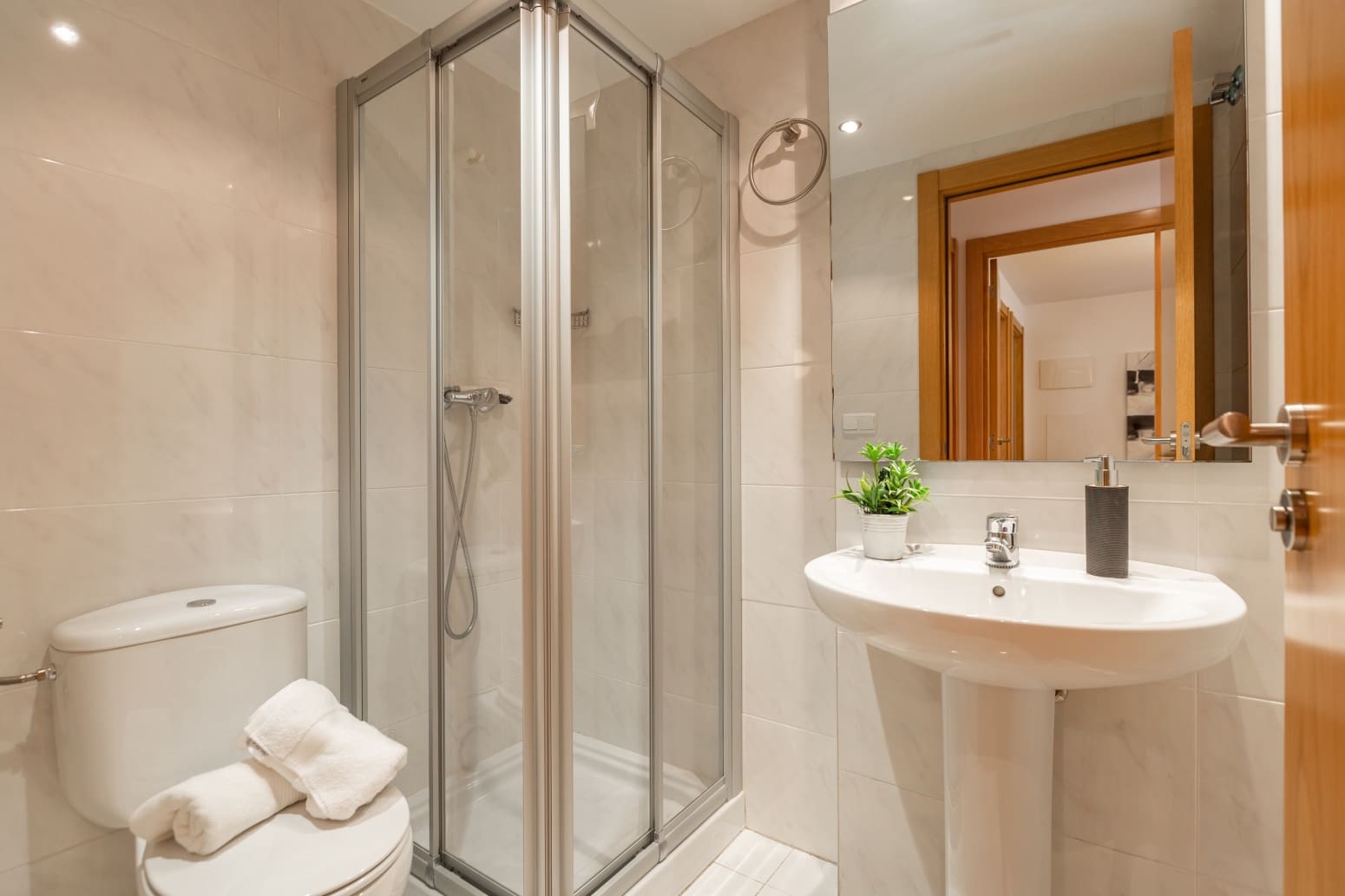 3 makuuhuone Asunto myytävänä paikassa Artica mukana 
autotalli - 290 000 € (Ref: 9796504)