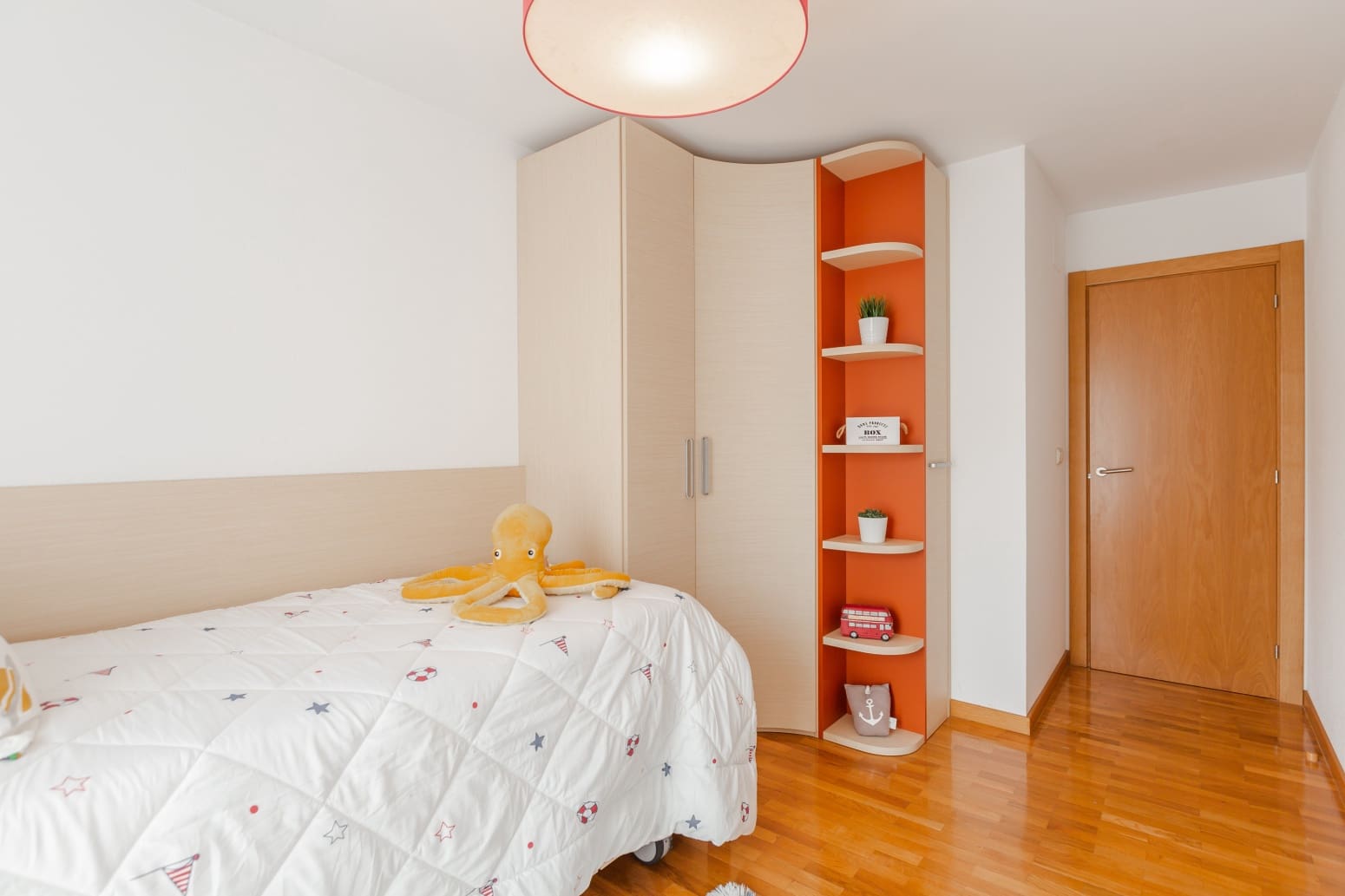 3 makuuhuone Asunto myytävänä paikassa Artica mukana 
autotalli - 290 000 € (Ref: 9796504)