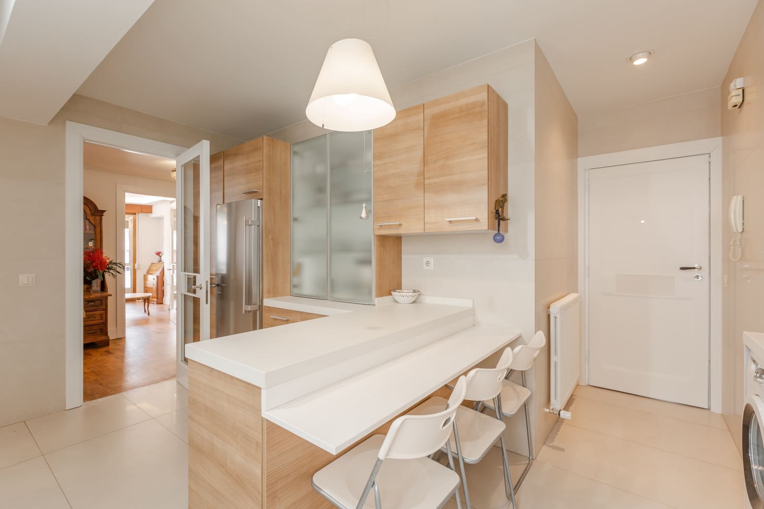 Piso de 6 habitaciones en Pamplona / Iruña en alquiler con piscina - 1.850 € (Ref: 9806253)