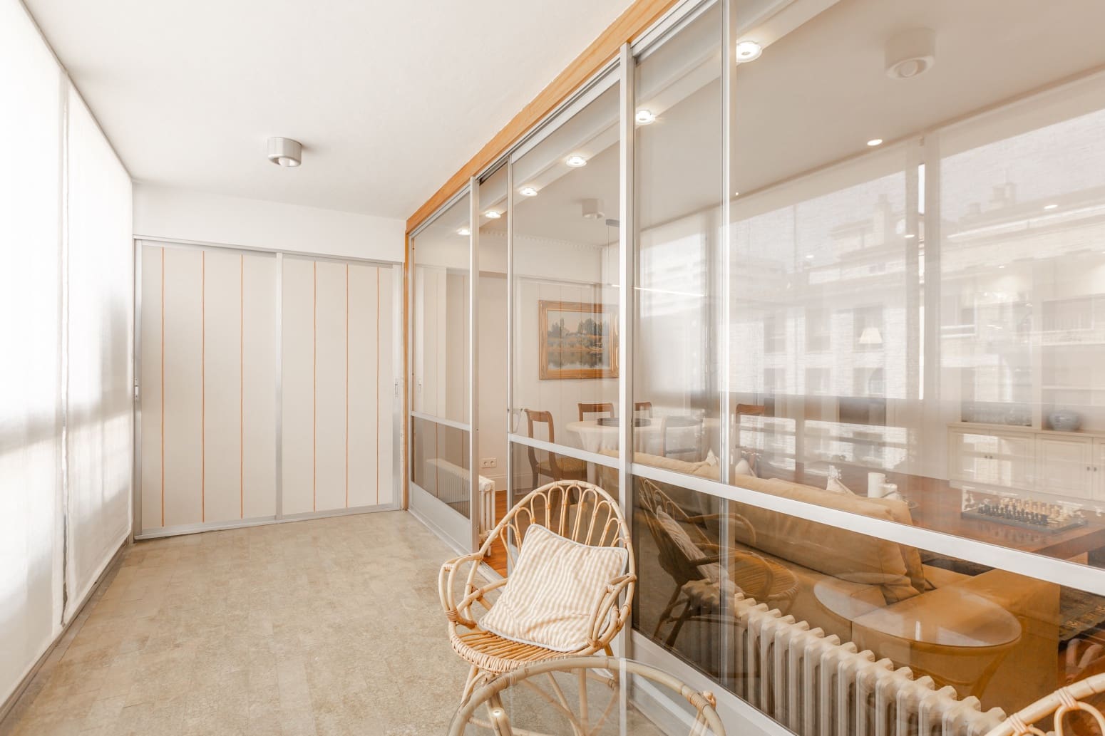 Piso de 6 habitaciones en Pamplona / Iruña en alquiler con piscina - 1.850 € (Ref: 9806253)