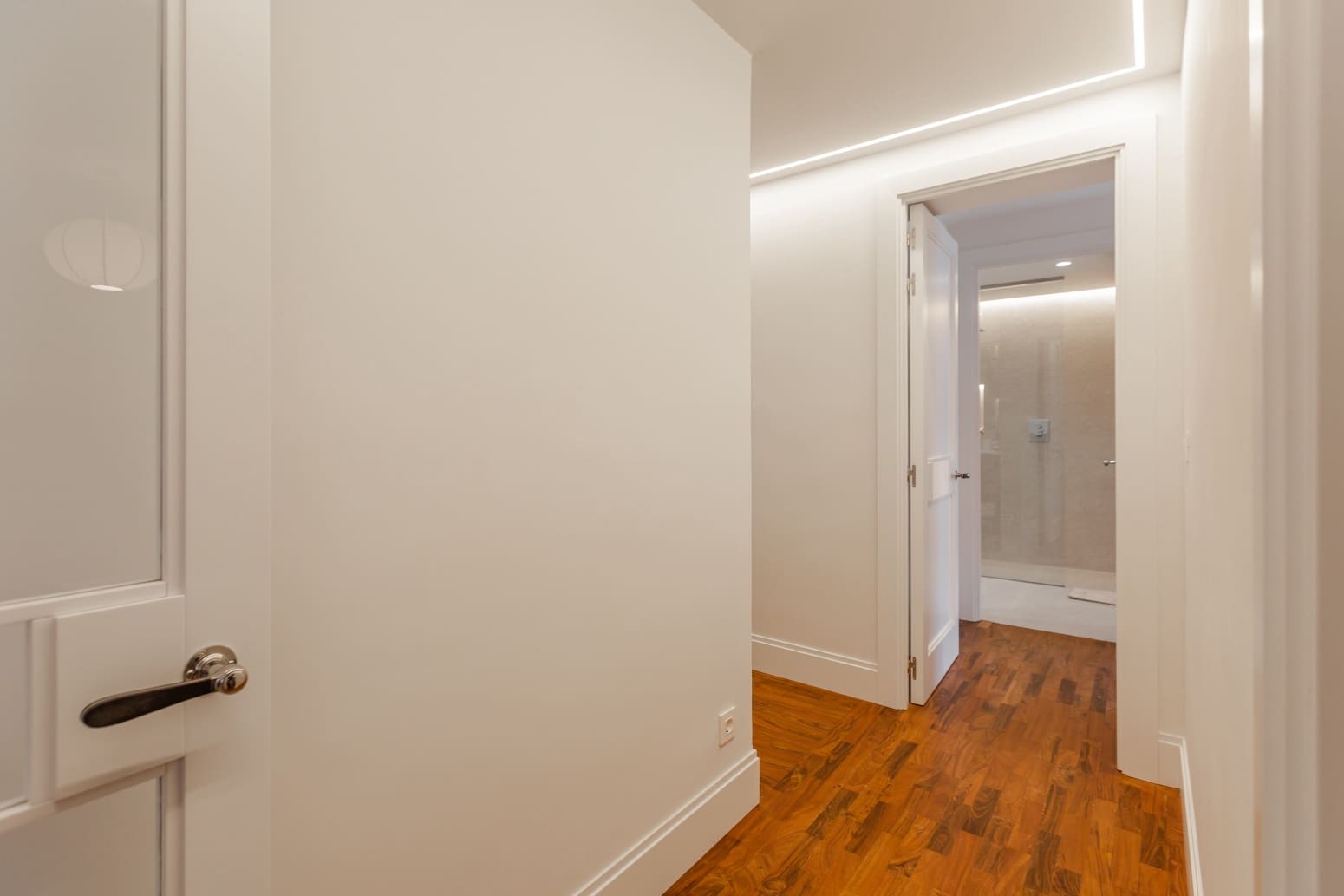 Piso de 6 habitaciones en Pamplona / Iruña en alquiler con piscina - 1.850 € (Ref: 9806253)