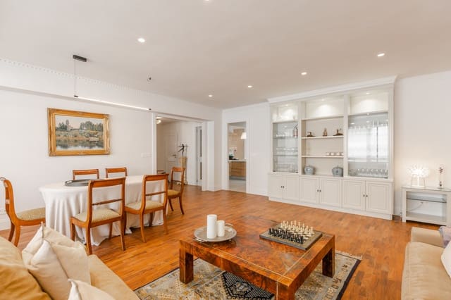 6 slaapkamer Flat te huur in Pamplona met zwembad - € 1.850 (Ref: 9806253)