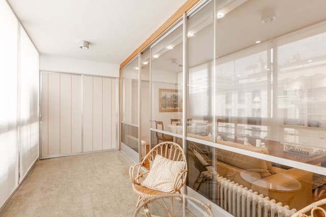 6 slaapkamer Flat te huur in Pamplona met zwembad - € 1.850 (Ref: 9806253)