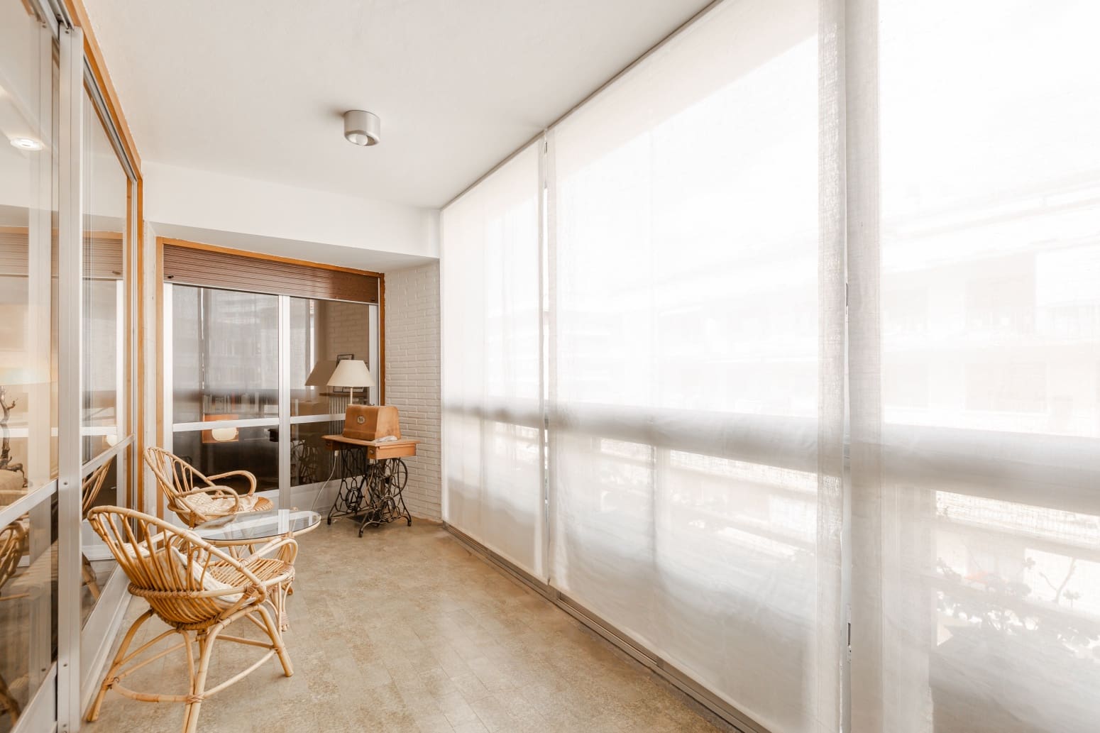 Piso de 6 habitaciones en Pamplona / Iruña en alquiler con piscina - 1.850 € (Ref: 9806253)