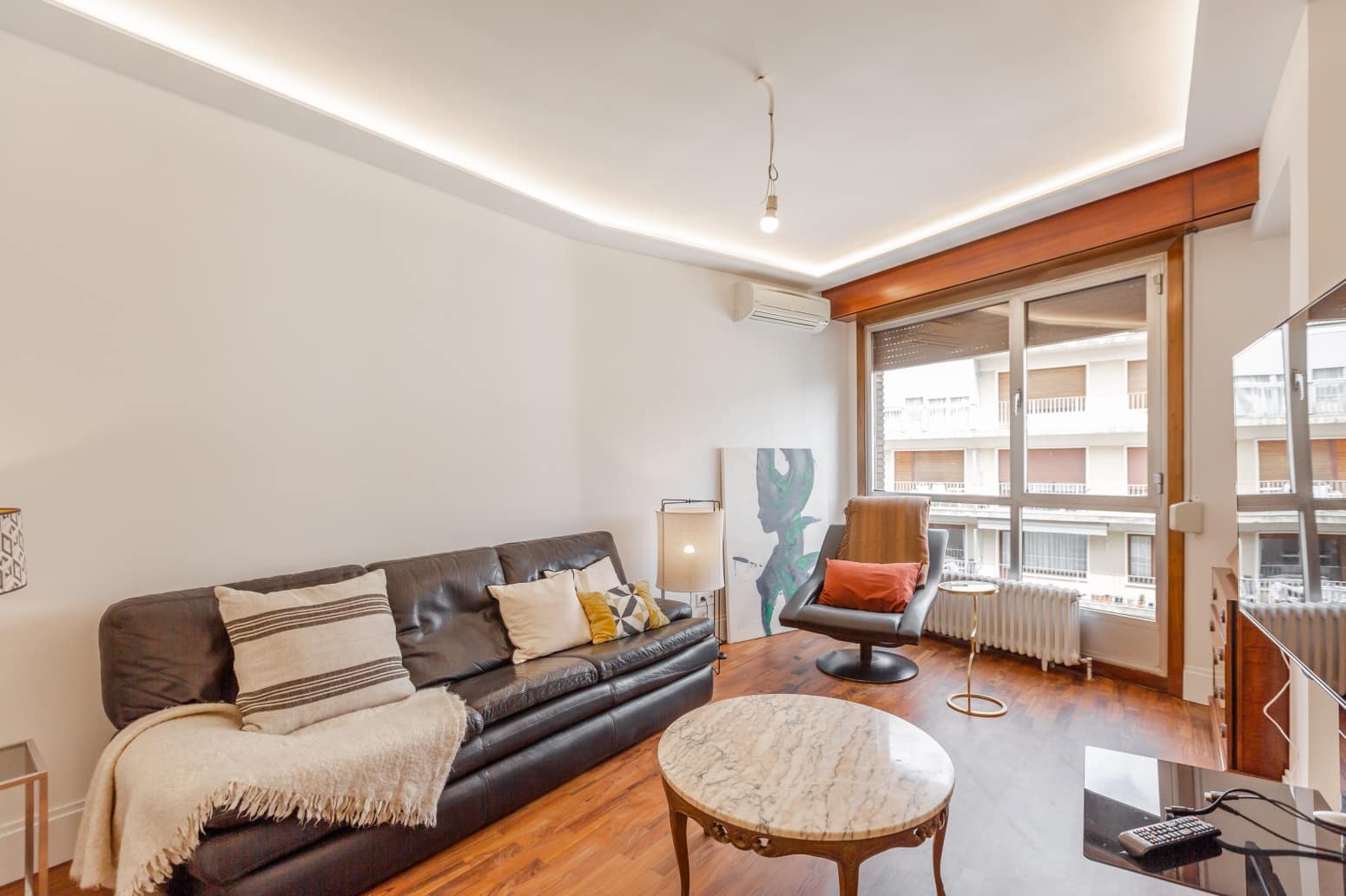 Piso de 6 habitaciones en Pamplona / Iruña en alquiler con piscina - 1.850 € (Ref: 9806253)