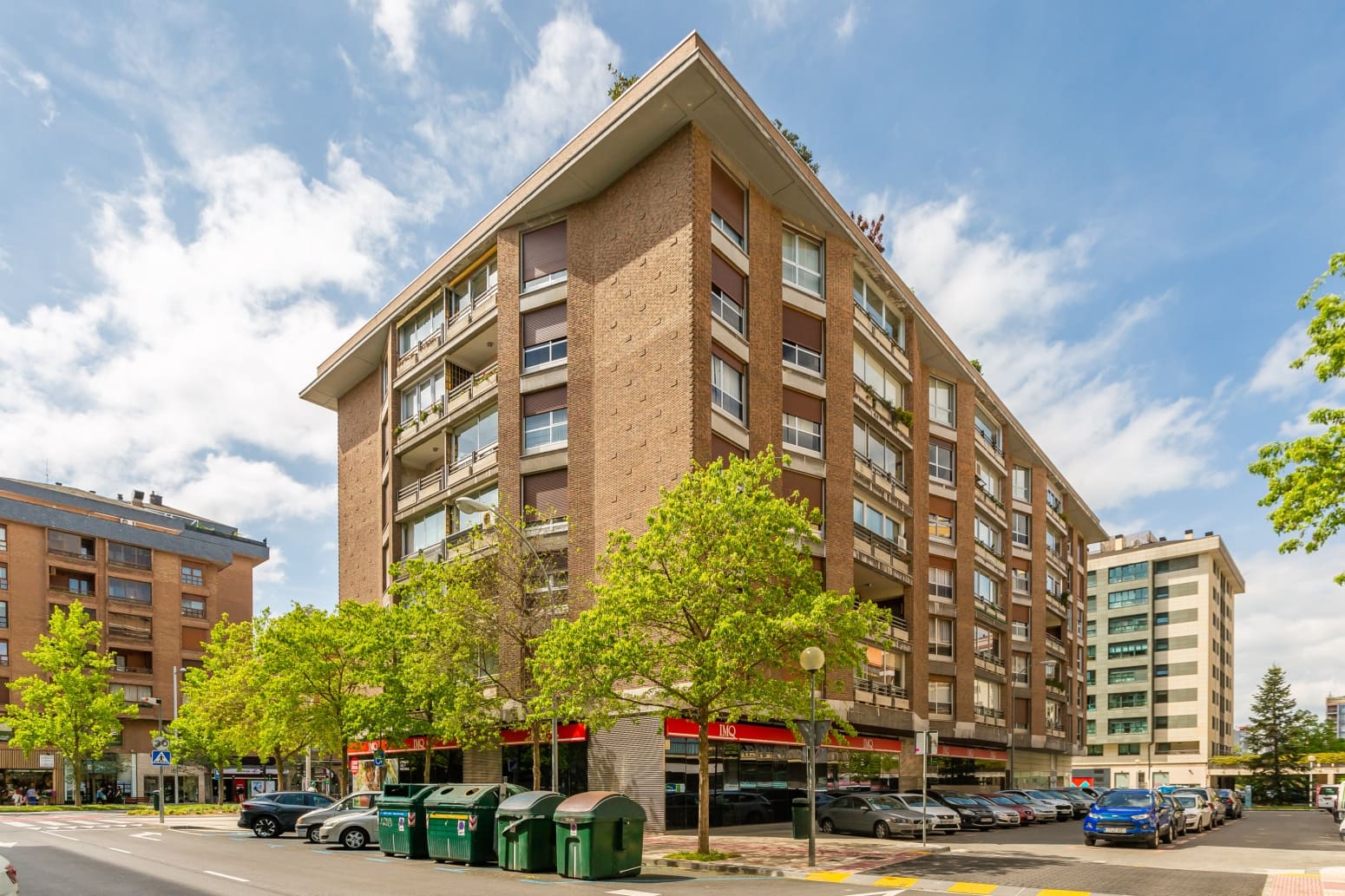 Piso de 6 habitaciones en Pamplona / Iruña en alquiler con piscina - 1.850 € (Ref: 9806253)