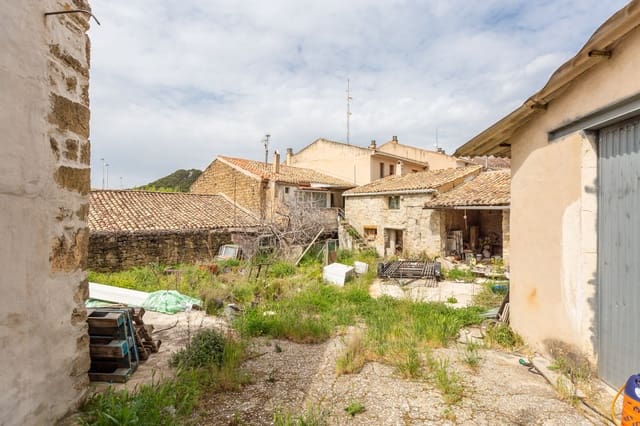 4 soverom Villa til salgs i Tafalla med garasje - € 530 000 (Ref: 9807808)