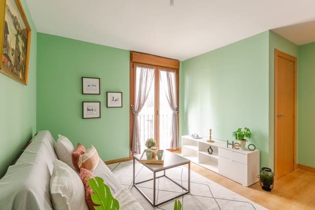 Piso de 1 habitación en Monreal en venta - 125.000 € (Ref: 9817810)