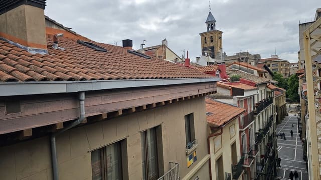 Piso de 1 habitación en Pamplona / Iruña en venta - 160.000 € (Ref: 9820035)