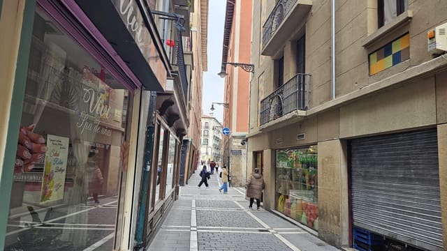 Piso de 1 habitación en Pamplona / Iruña en venta - 160.000 € (Ref: 9820035)