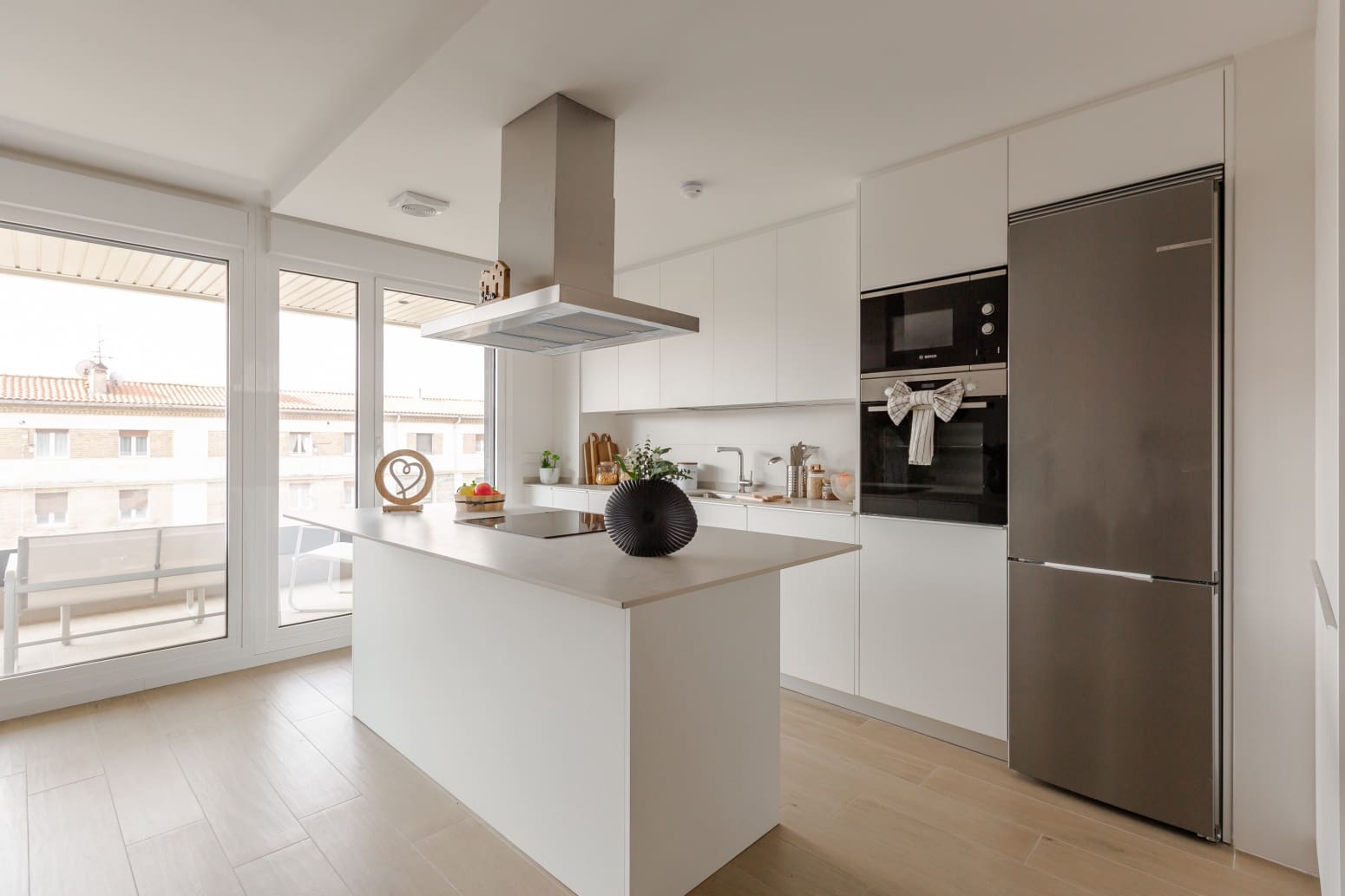 3 bedroom Flat for sale in Pamplona / Iruna with garage - € 660,000 (Ref: 9822392)