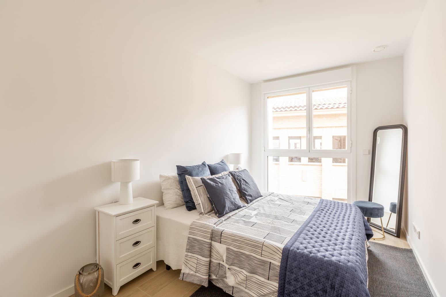 3 bedroom Flat for sale in Pamplona / Iruna with garage - € 660,000 (Ref: 9822392)