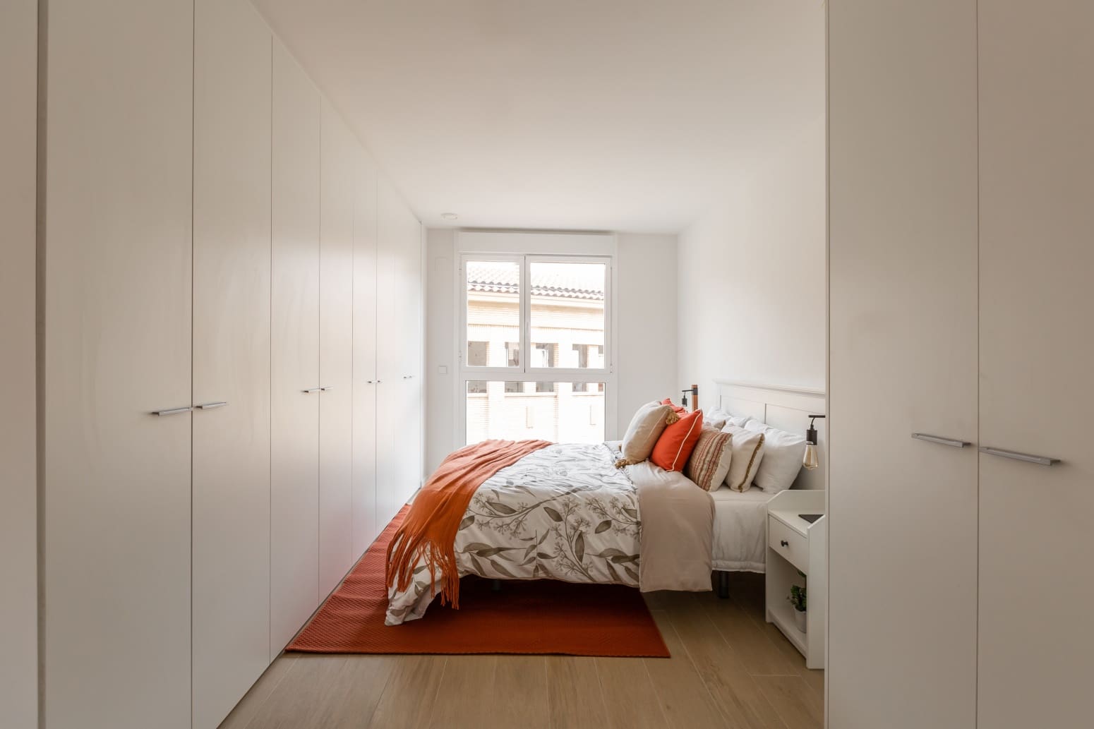 3 bedroom Flat for sale in Pamplona / Iruna with garage - € 660,000 (Ref: 9822392)
