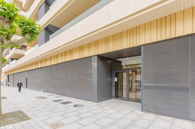 3 soveværelse Lejlighed til salg i Pamplona / Iruña med garage - € 660.000 (Ref: 9822392)