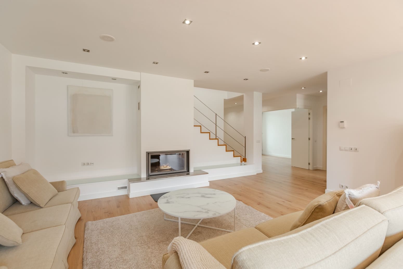 4 Zimmer Villa zu vermieten in Pamplona / Iruna mit Garage - 2.350 € (Ref: 9822394)