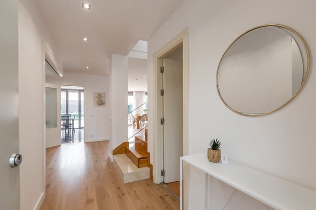 4 Zimmer Villa zu vermieten in Pamplona / Iruña mit Garage - 2.350 € (Ref: 9822394)