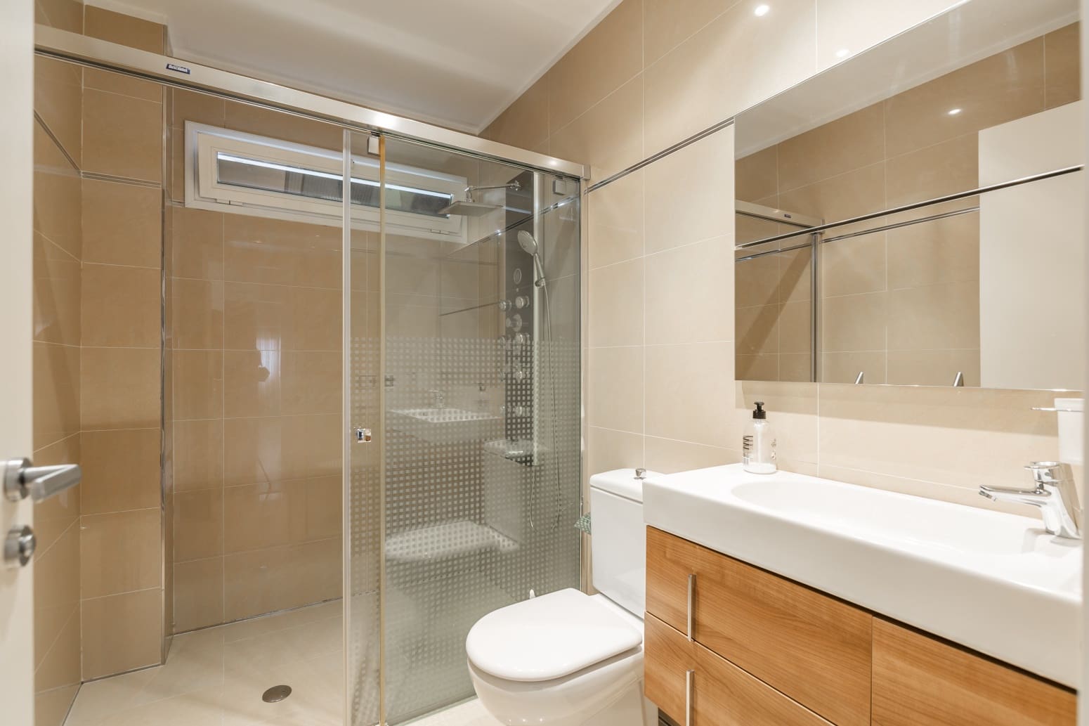 4 Zimmer Villa zu vermieten in Pamplona / Iruna mit Garage - 2.350 € (Ref: 9822394)