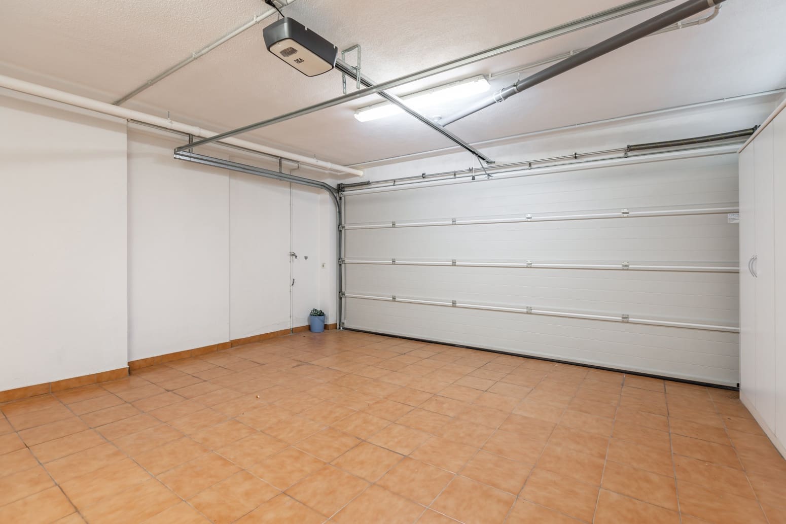 4 Zimmer Villa zu vermieten in Pamplona / Iruna mit Garage - 2.350 € (Ref: 9822394)