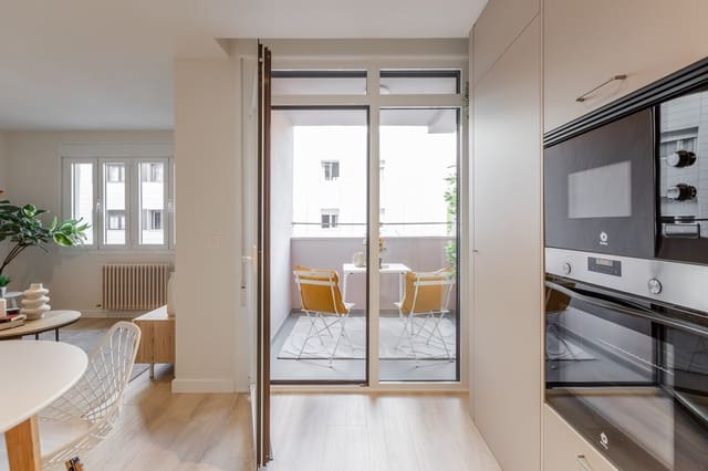 3 soveværelse Lejlighed til salg i Pamplona / Iruña - € 329.000 (Ref: 9822395)