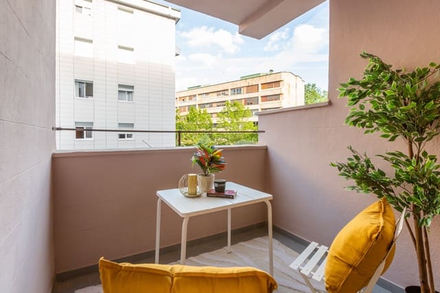 3 soveværelse Lejlighed til salg i Pamplona / Iruña - € 329.000 (Ref: 9822395)