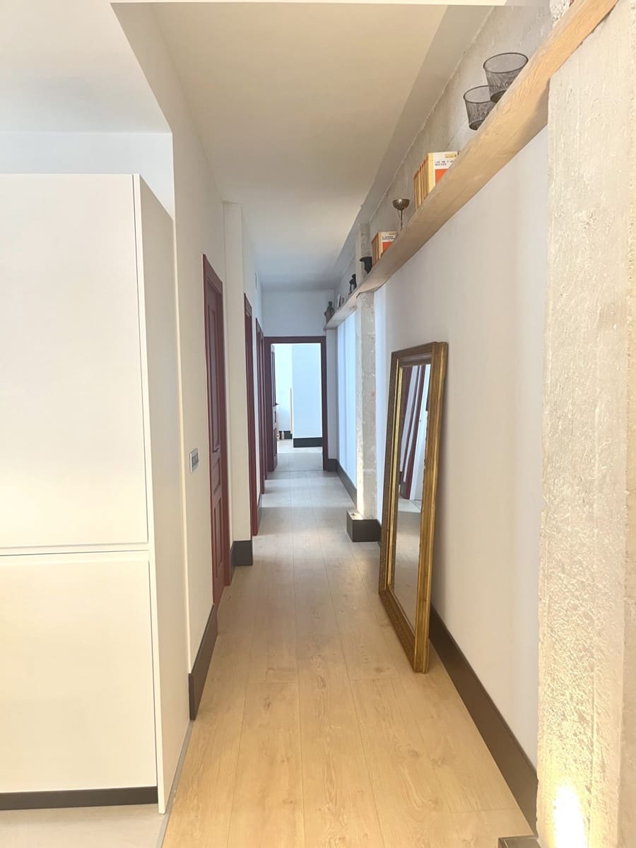 3 bedroom Flat for sale in Pamplona / Iruna - € 545,000 (Ref: 9822396)