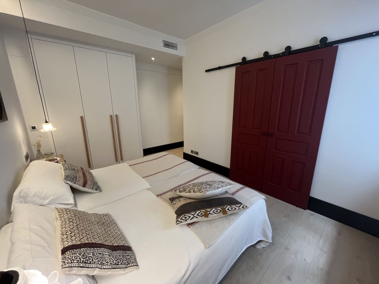 3 bedroom Flat for sale in Pamplona / Iruna - € 545,000 (Ref: 9822396)