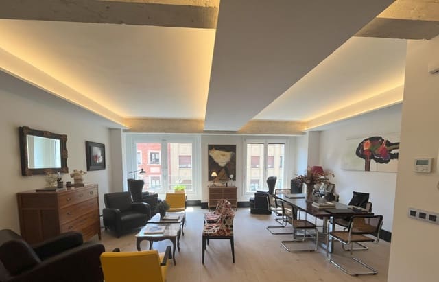 3 soveværelse Lejlighed til salg i Pamplona / Iruña - € 545.000 (Ref: 9822396)