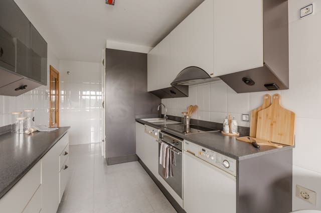 2 soveværelse Lejlighed til salg i Pamplona / Iruña med garage - € 290.000 (Ref: 9822397)