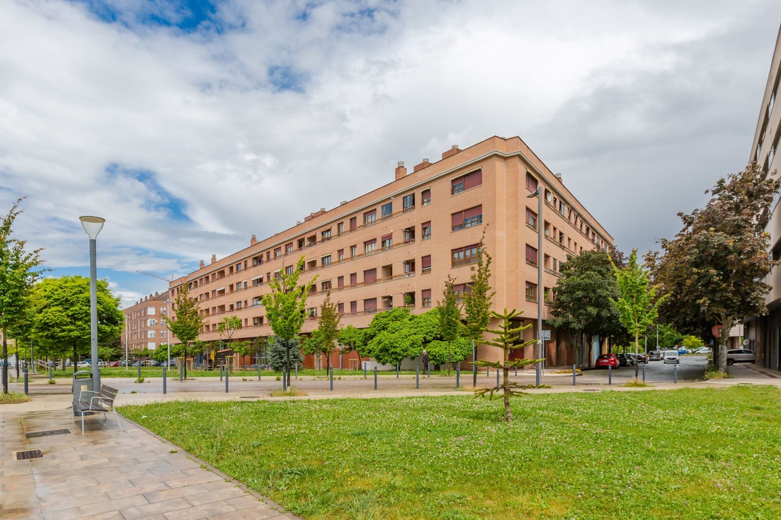 2 soveværelse Lejlighed til salg i Pamplona / Iruna med garage - € 290.000 (Ref: 9822397)