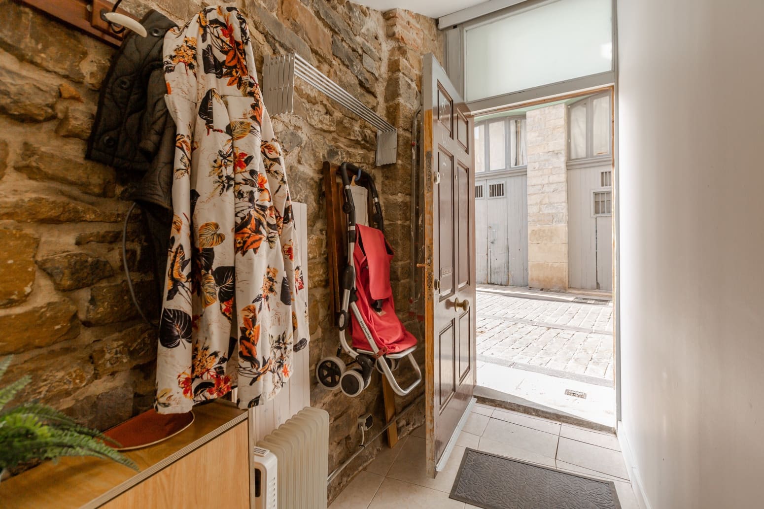 Commercial for sale in Pamplona / Iruna - € 106,000 (Ref: 9824716)
