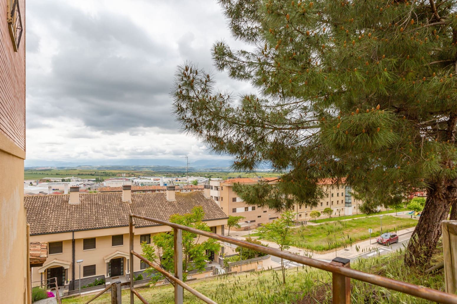4 bedroom Flat for sale in Viana - € 169,900 (Ref: 9830885)