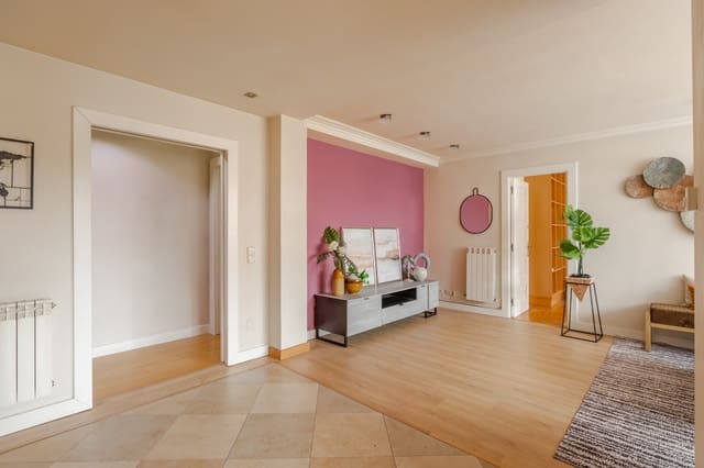 3 soverom Leilighet til salgs i Burlada med garasje - € 235 000 (Ref: 9839025)
