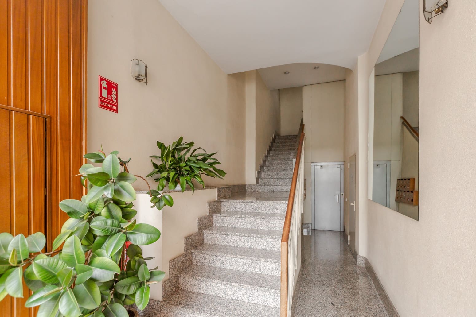 3 bedroom Flat for sale in Burlada with garage - € 235,000 (Ref: 9839025)