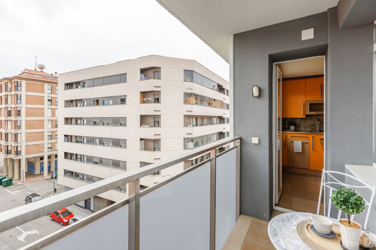 3 bedroom Flat for sale in Burlada with garage - € 235,000 (Ref: 9839025)