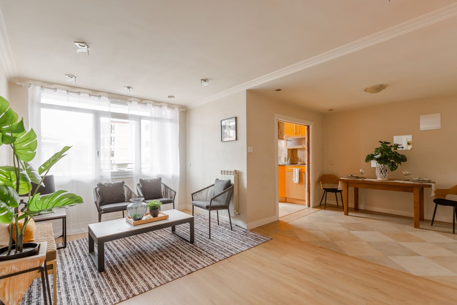 3 bedroom Flat for sale in Burlada with garage - € 235,000 (Ref: 9839025)