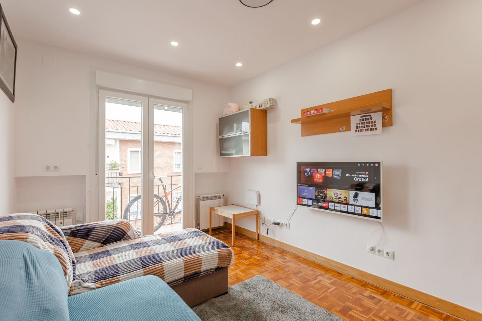 3 bedroom Flat for sale in Pamplona / Iruna - € 220,000 (Ref: 9839029)