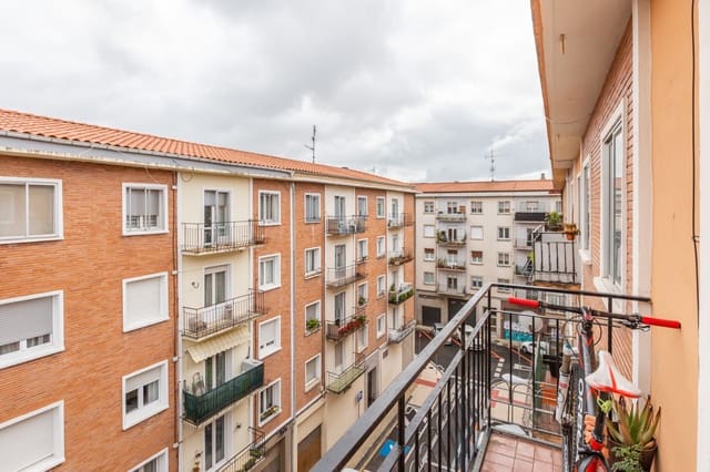 3 soverom Leilighet til salgs i Pamplona - € 220 000 (Ref: 9839029)