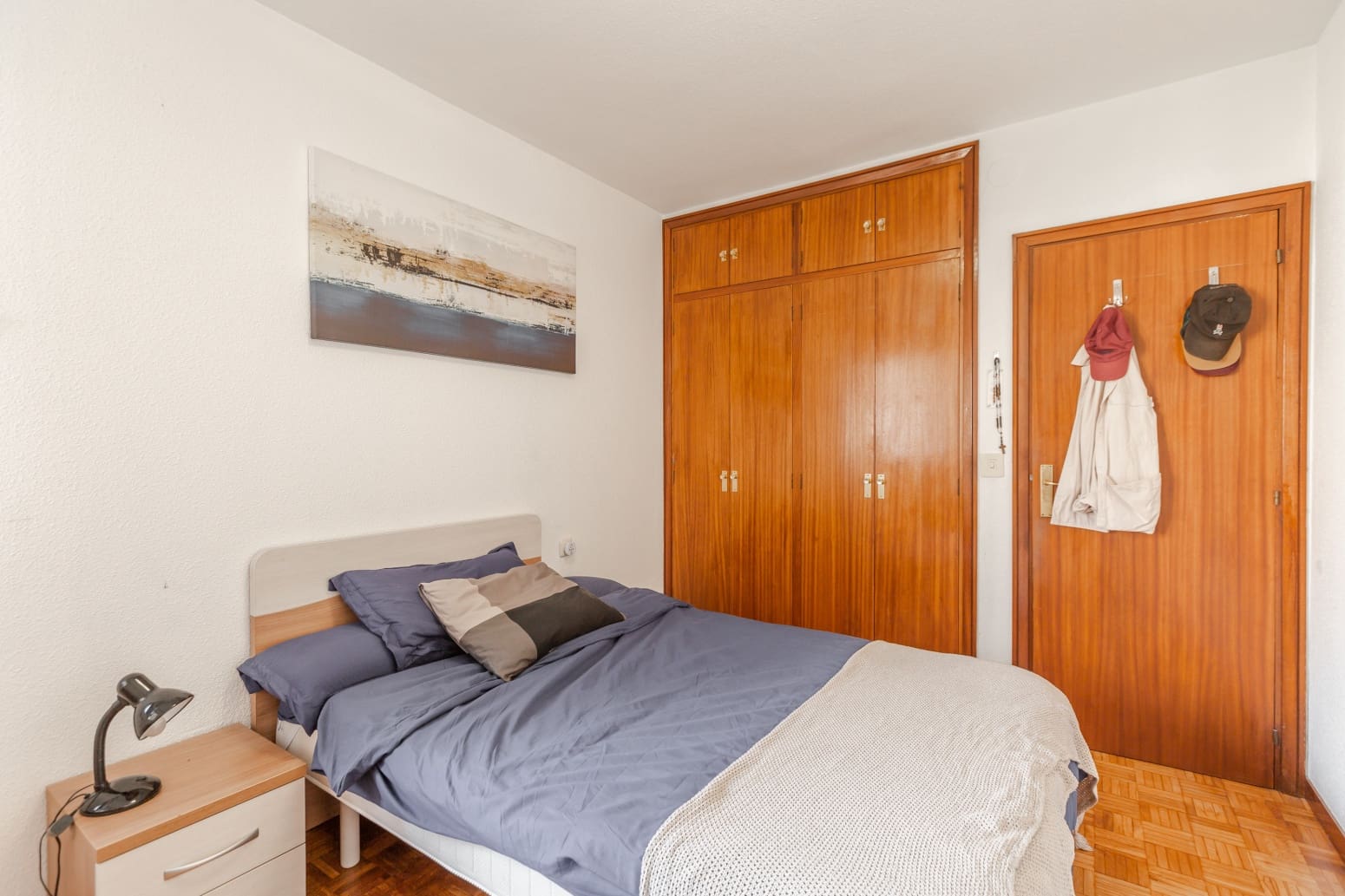 4 bedroom Flat for rent in Pamplona / Iruna - € 2,500 (Ref: 9851349)
