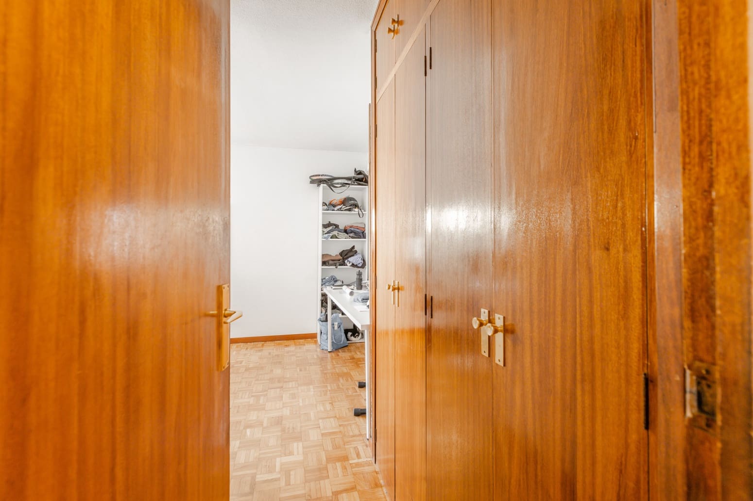 4 bedroom Flat for rent in Pamplona / Iruna - € 2,500 (Ref: 9851349)