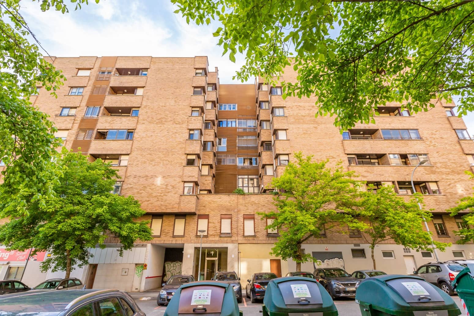 4 bedroom Flat for rent in Pamplona / Iruna - € 2,500 (Ref: 9851349)