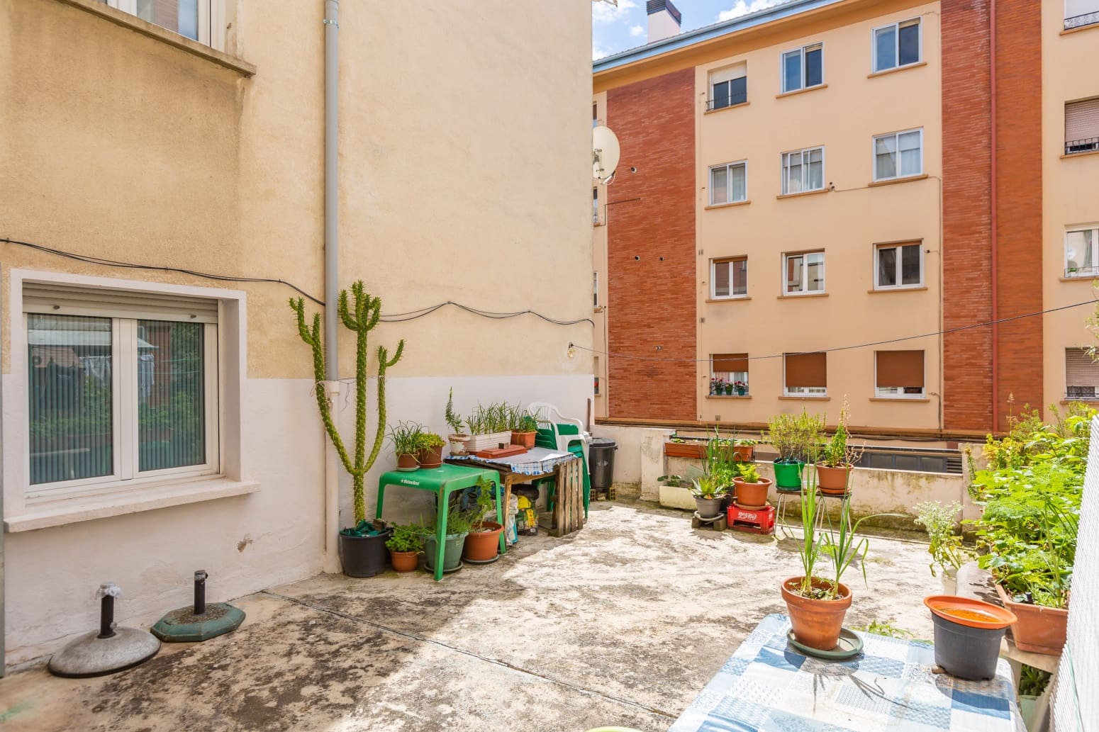 3 soverom Leilighet til salgs i Pamplona - € 245 000 (Ref: 9851350)