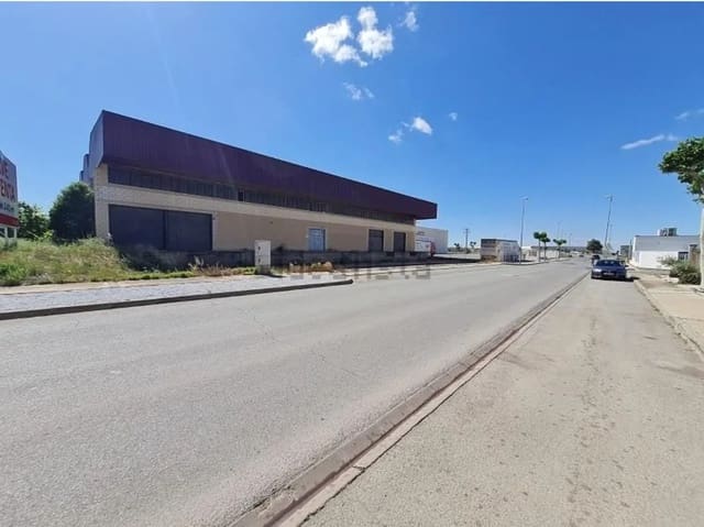 Commercial for sale in Cintruénigo - € 450,000 (Ref: 9855167)