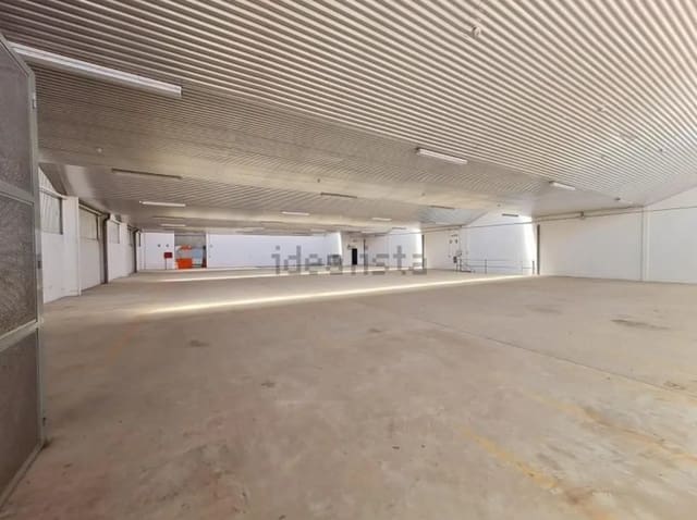 Commercial for sale in Cintruénigo - € 450,000 (Ref: 9855167)