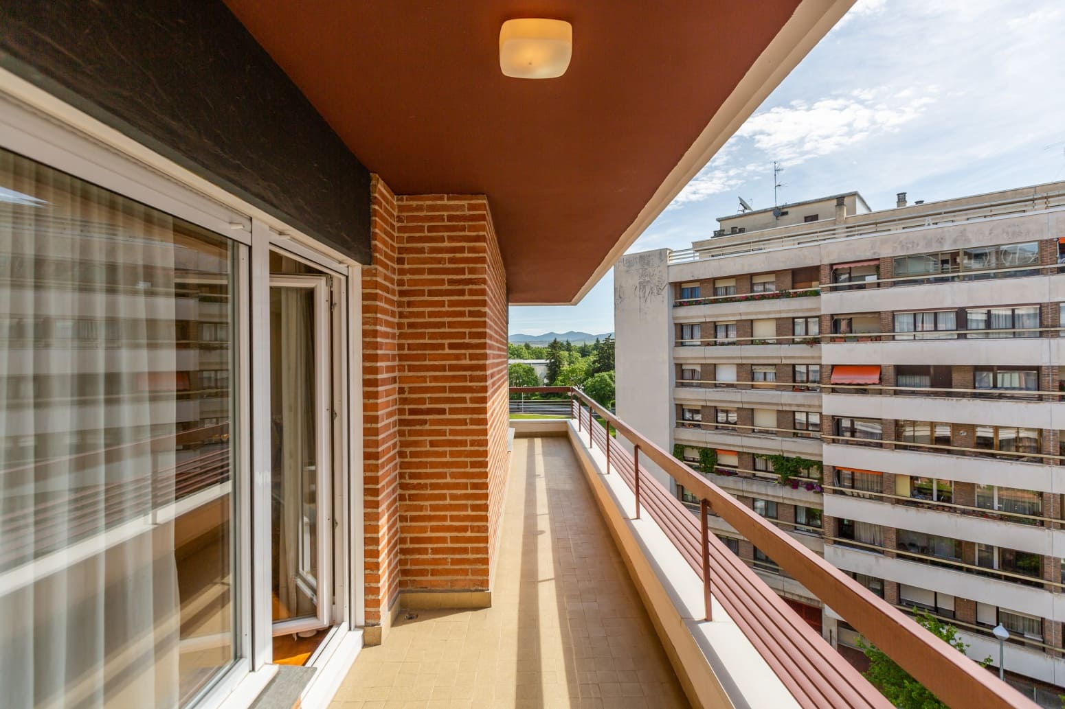 4 bedroom Flat for sale in Pamplona / Iruna - € 519,000 (Ref: 9855169)